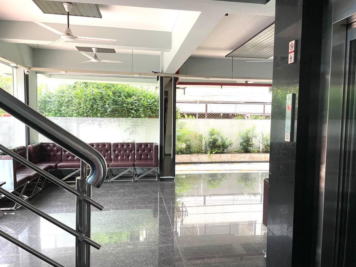 Hotel Airport Kk Nagpur Dış mekan fotoğraf